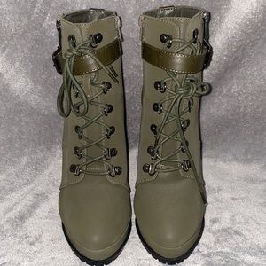 COPY - Heel Booties
